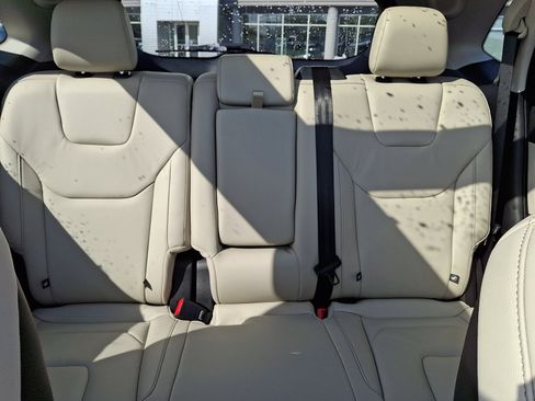 Used 2022 Ford Edge Titanium w/ Cargo Accessory Package image 19