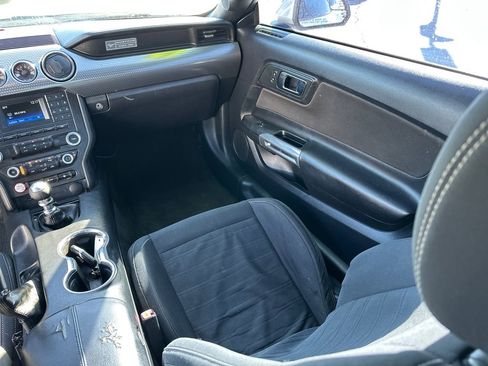 Used 2015 Ford Mustang GT w/ GT Performance Package image 15