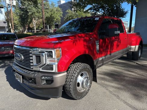 Used 2020 Ford F350 King Ranch w/ King Ranch Ultimate Package image 3