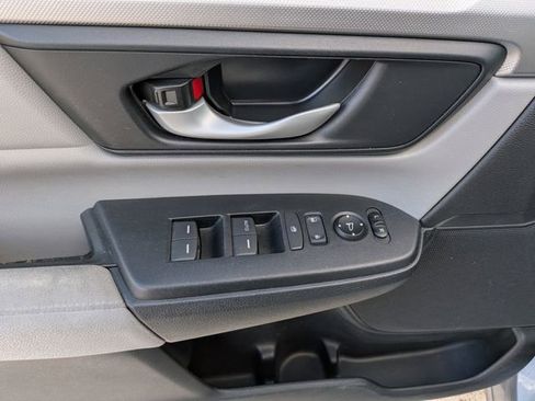 Used 2020 Honda CR-V LX image 11