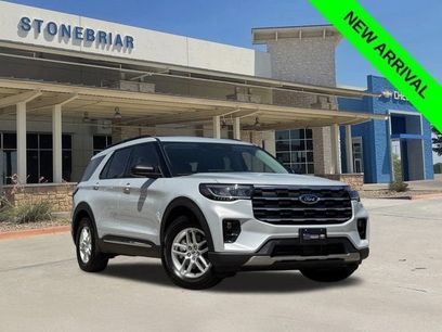 Used 2025 Ford Explorer Active w/ Active Comfort Package