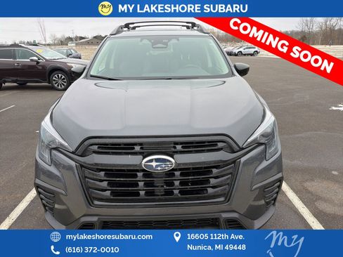 Used 2024 Subaru Ascent Onyx Edition image 2