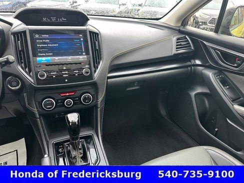 Used 2021 Subaru Crosstrek 2.5i Sport w/ Moonroof Package image 23