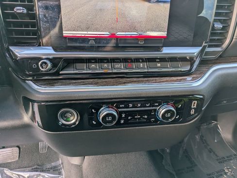 Used 2024 GMC Sierra 1500 Elevation AWD/4WD image 23