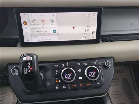 Used 2022 Land Rover Defender 110 X-Dynamic SE image 15