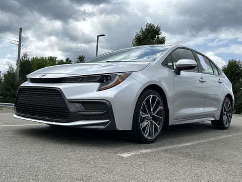 Used 2021 Toyota Corolla SE w/ Carpet Mat Package (TMS) FWD image 27