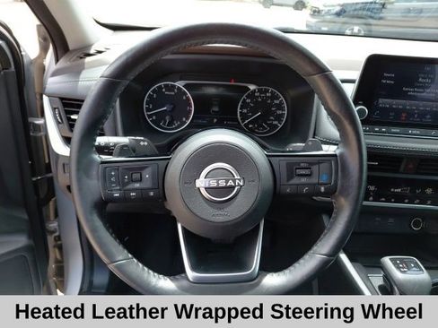 Used 2023 Nissan Rogue SV w/ SV Premium B Package AWD/4WD image 11