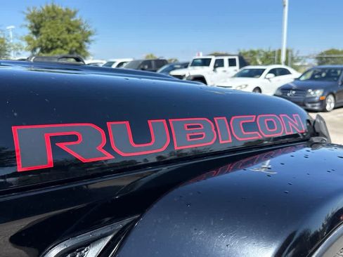 Used 2021 Jeep Wrangler Unlimited Rubicon w/ Steel Bumper Group AWD/4WD image 8