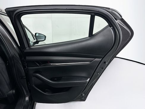 Used 2021 MAZDA MAZDA3 s image 30