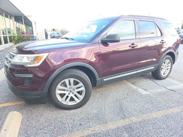 Used 2018 Ford Explorer XLT w/ Class II Trailer Tow Package AWD/4WD image 1