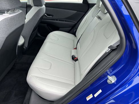 Certified 2023 Hyundai Elantra Limited w/ Cargo Package FWD image 14