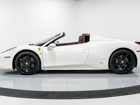 Used 2014 Ferrari 458 Spider RWD image 6