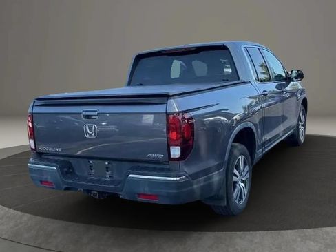 Used 2017 Honda Ridgeline RTS image 4