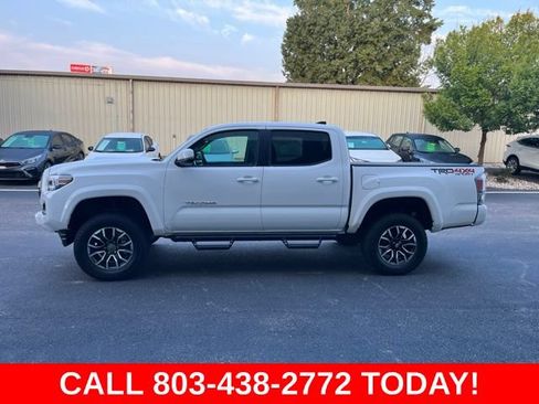 Used 2021 Toyota Tacoma TRD Sport w/ Technology Package AWD/4WD image 38