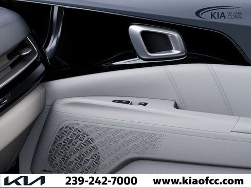 New 2026 Kia Carnival SX Prestige FWD image 25