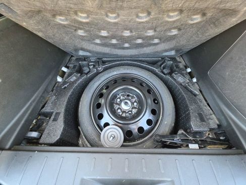 Used 2012 Chevrolet Equinox LT w/ Driver Convenience Package FWD image 35