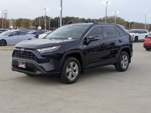 Used 2023 Toyota RAV4 XLE image 10