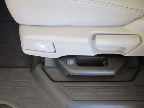 Used 2022 Honda Odyssey EX-L image 19
