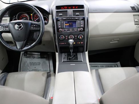 Used 2011 MAZDA CX-9 Touring w/ Moonroof & Bose Audio Pkg image 2