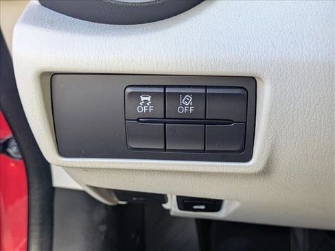 Used 2021 MAZDA MX-5 Miata RF Grand Touring image 12