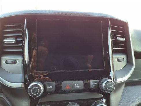 Used 2025 RAM 1500 Tradesman AWD/4WD image 15