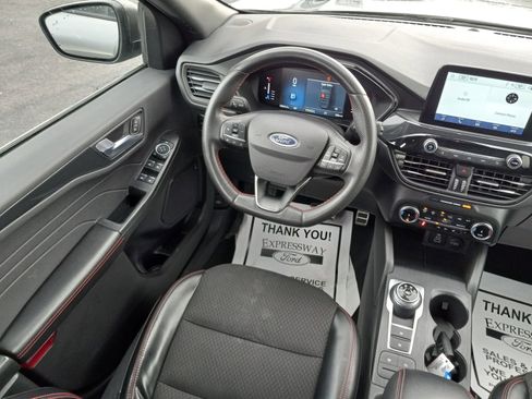 Used 2024 Ford Escape ST-Line w/ Cold Weather Package image 16