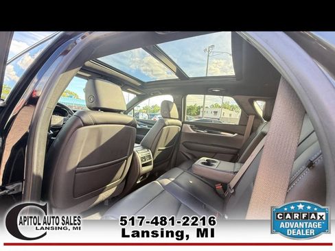 Used 2020 Cadillac XT5 Premium Luxury AWD/4WD image 14