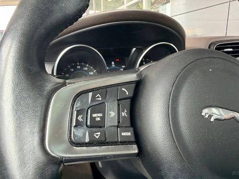 Used 2018 Jaguar F-PACE Prestige AWD/4WD image 27