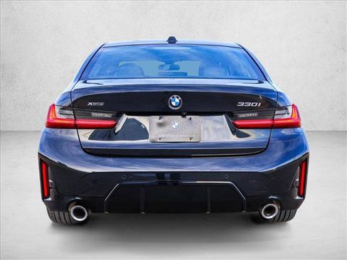 Used 2025 BMW 330i xDrive Sedan image 6