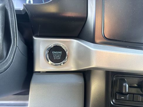 New 2026 Ford F250 XLT w/ XLT Premium Package AWD/4WD image 28