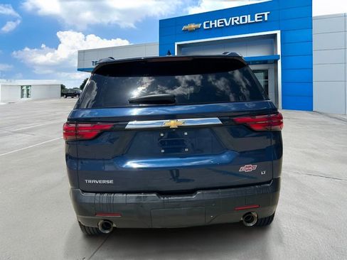 Used 2022 Chevrolet Traverse LT FWD image 6