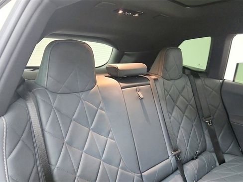 New 2026 BMW iX M70 image 17