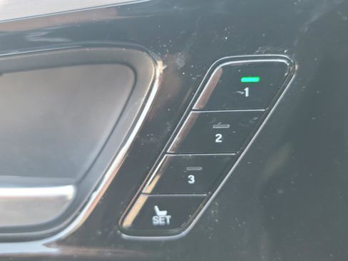 Certified 2023 Acura MDX SH-AWD w/ Technology Package image 31