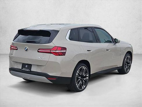 Used 2026 BMW X3 xDrive30i w/ Premium Package AWD/4WD image 2