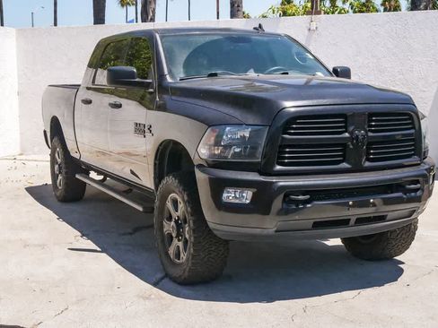 Used 2016 RAM 2500 Big Horn w/ Black Appearance Group AWD/4WD image 3
