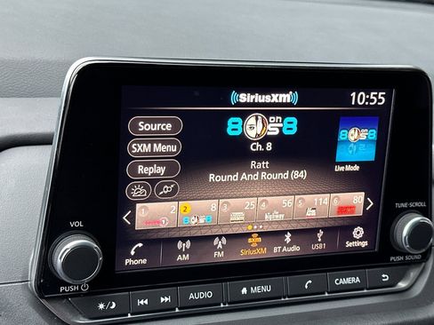 Used 2024 Nissan Rogue SV image 21