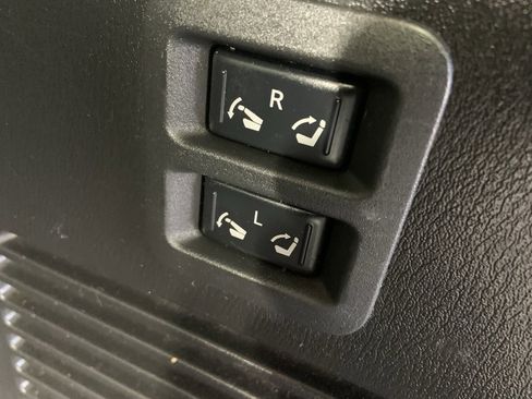 Used 2019 Nissan Armada SL w/ Premium Package image 26