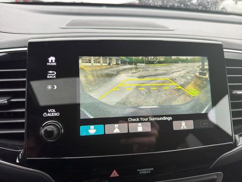 Used 2020 Honda Passport Touring image 28