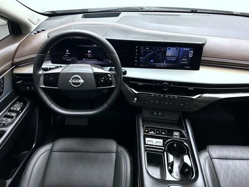 Used 2025 Nissan Murano Platinum w/ Cargo Package image 14