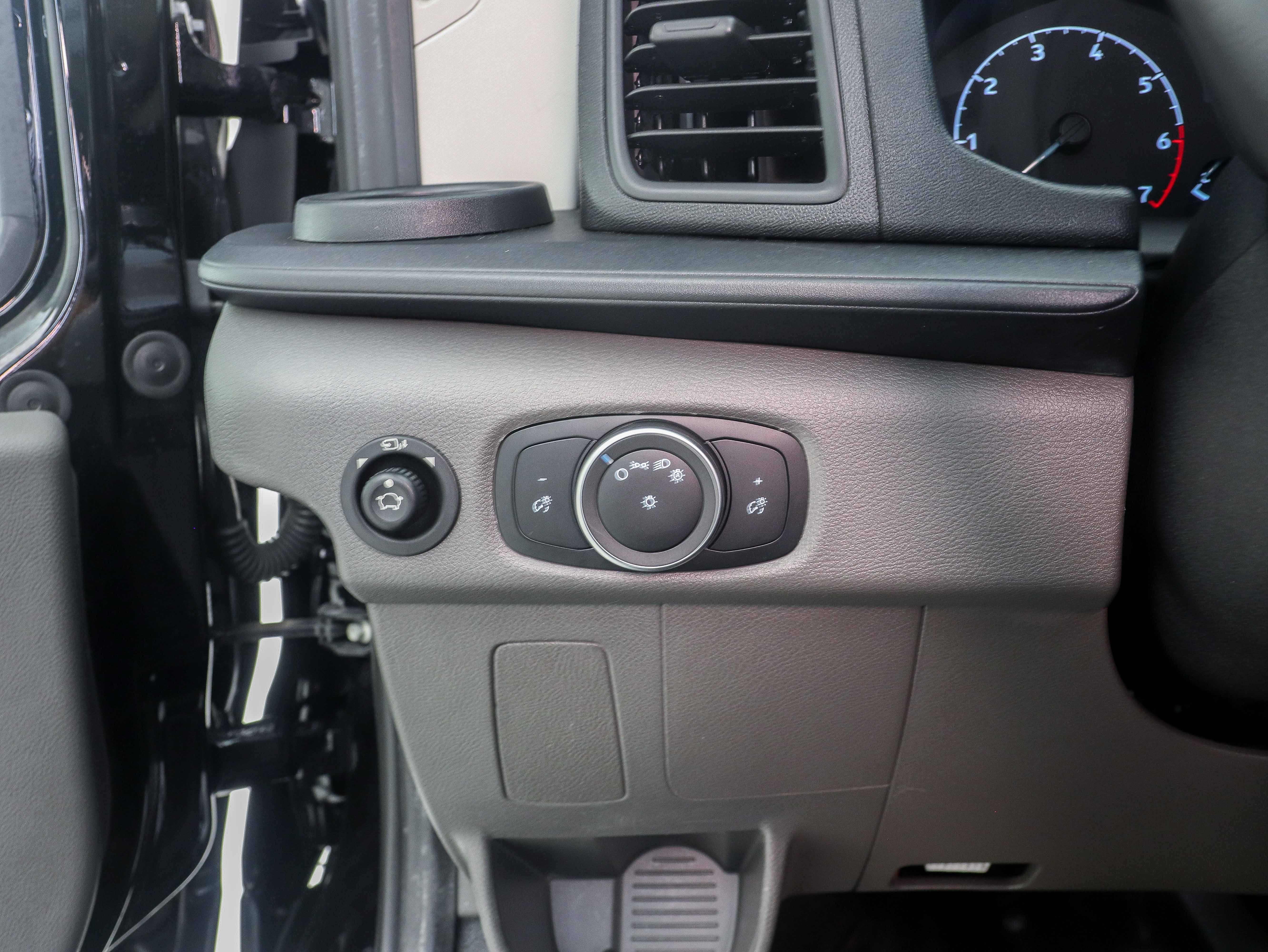 Used 2023 Ford Transit 350 XL RWD image 20