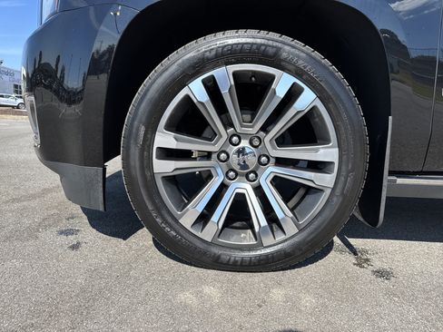 Used 2020 GMC Yukon Denali w/ Open Road Package image 13