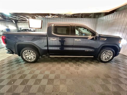 Used 2019 GMC Sierra 1500 Denali w/ Denali Ultimate Package image 9