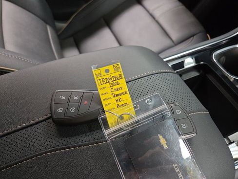 Used 2026 Chevrolet Traverse High Country w/ LPO, Floor Liner Package AWD/4WD image 15