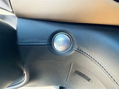 Used 2022 Hyundai Santa Fe Calligraphy image 31