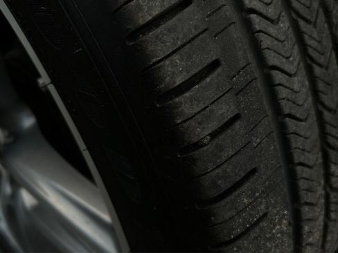 Used 2018 Mercedes-Benz E 300 image 53