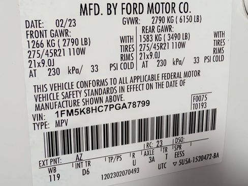 Certified 2023 Ford Explorer Platinum w/ Technology Package AWD/4WD image 31