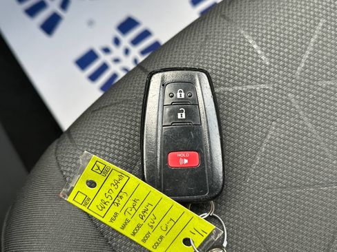 Used 2023 Toyota RAV4 XLE AWD/4WD image 27