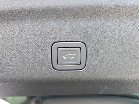 New 2026 GMC Yukon XL Denali Ultimate image 33