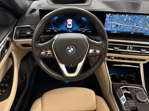 Used 2023 BMW i4 eDrive35 RWD image 14