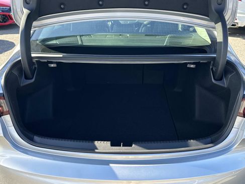 Certified 2025 Acura TLX w/ Technology Package image 16